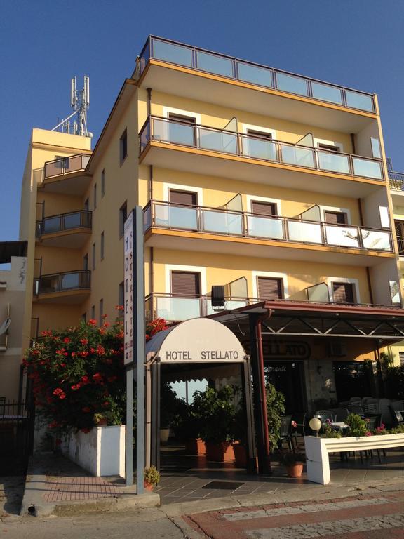 Hotel Ristorante Stellato Trebisacce Exterior foto